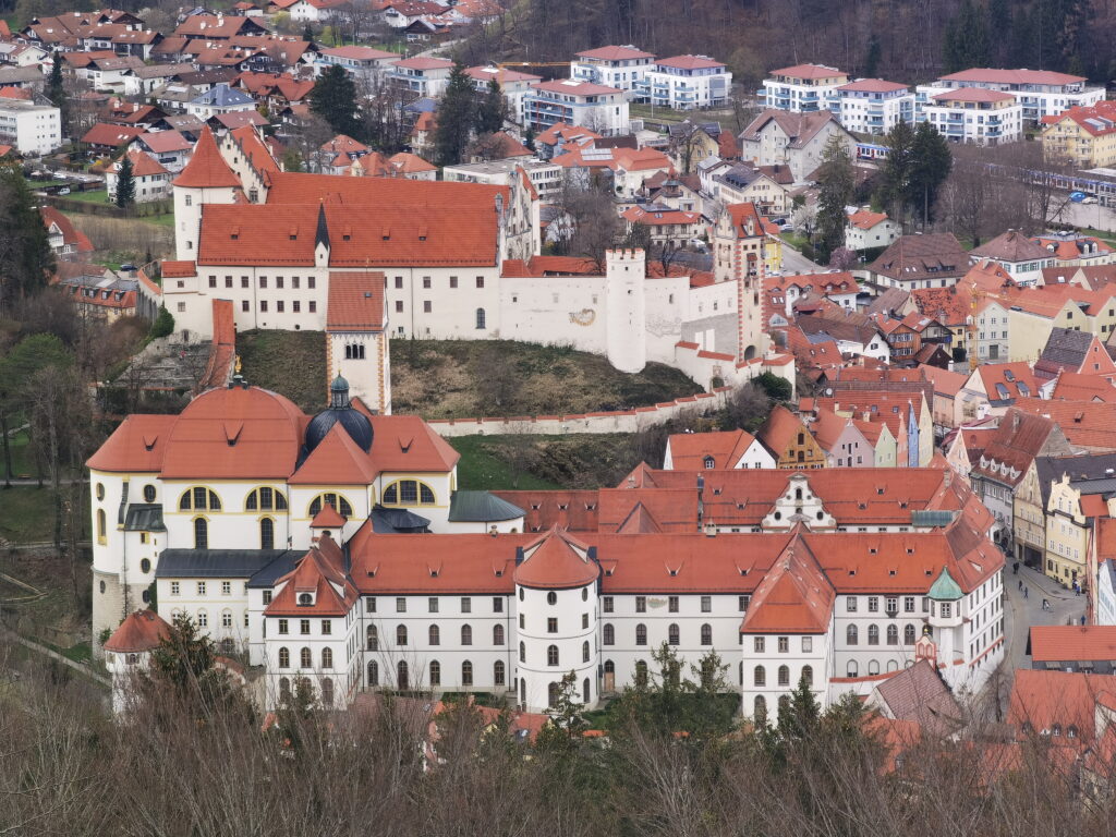 Blick auf das Benediktinerkloster St Mang in Füssen